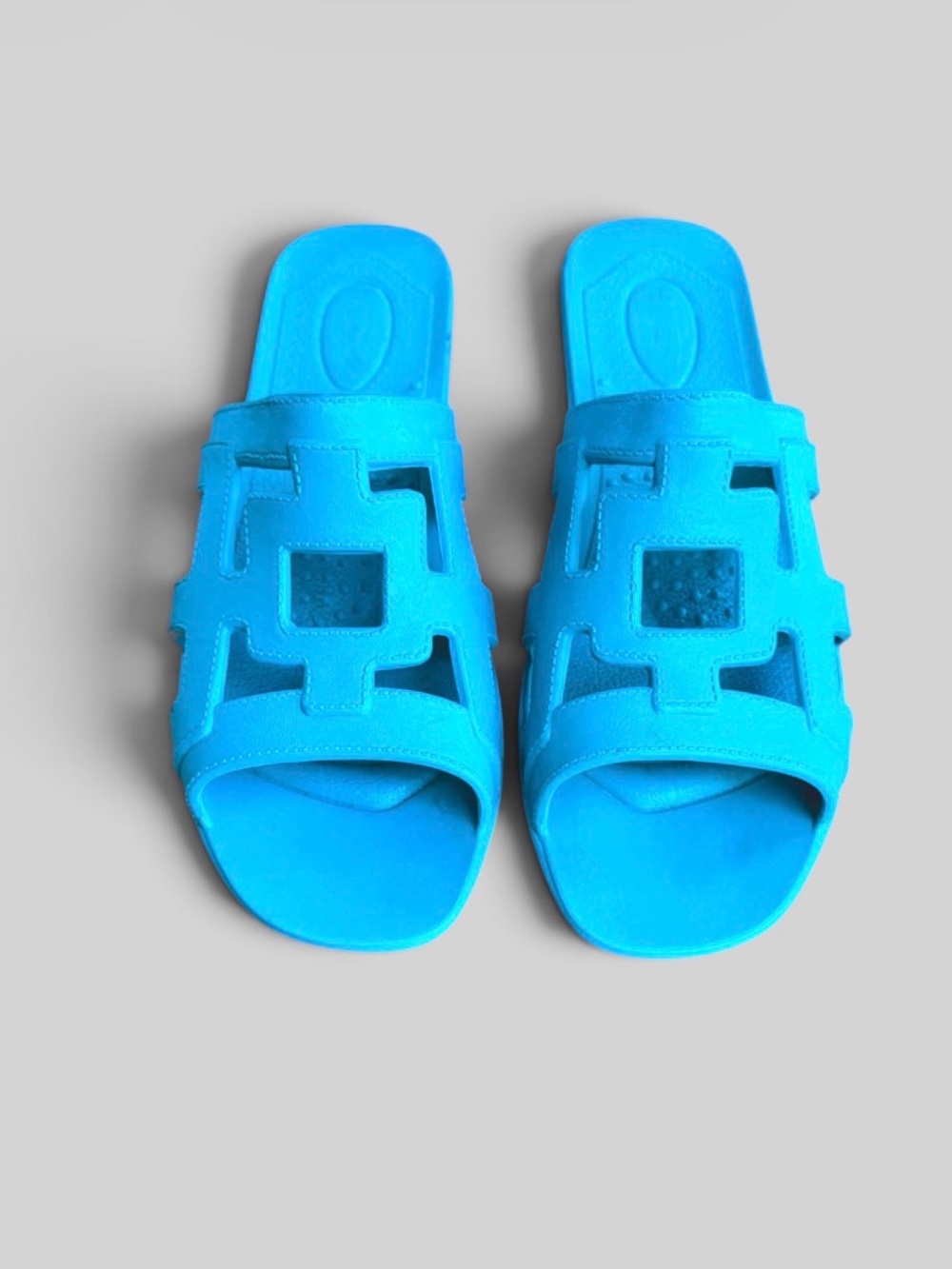 Okabashi Turquoise Geometric Cutout Slide Sandals 7.5